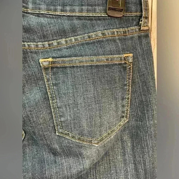 Old Navy Bootcut Diva Jeans Dark Wash Size 6 - Picture 7 of 11